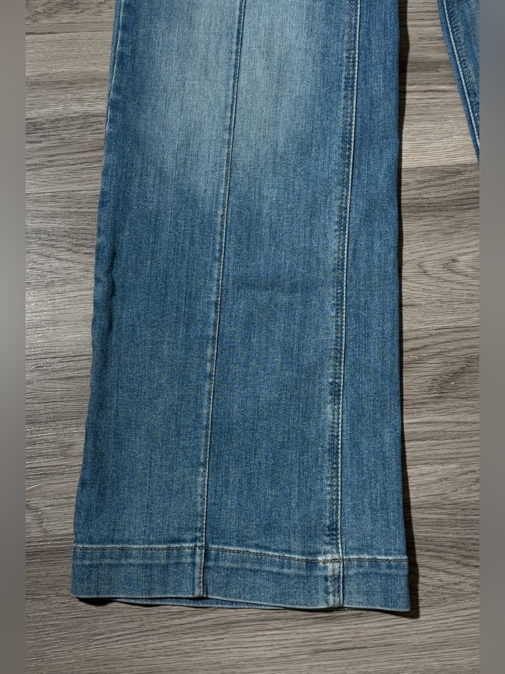 Ariat Real Denim 27R Ultra High Rise Wide Leg Jeans Women’s Light Wash NWT - Picture 2 of 16